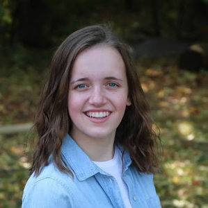 Meet your Posher, Ella